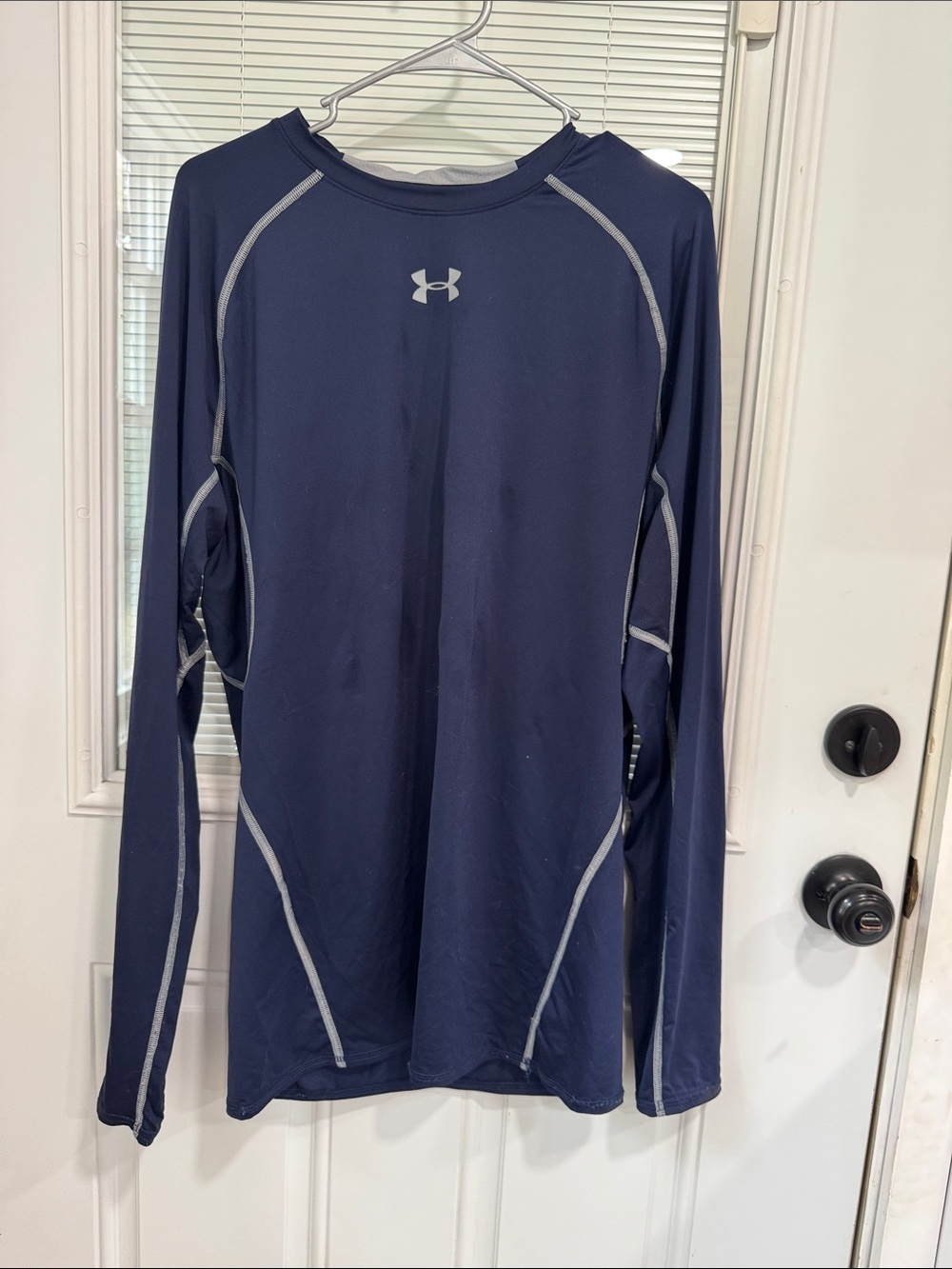 Under Armour Men's Navy Long-Sleeve Performance Top with Contrast Stitching